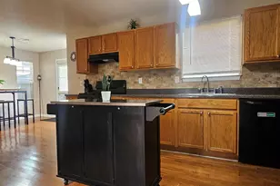 4655 Millenium View Ct, Snellville, GA 30039 - Photo 8