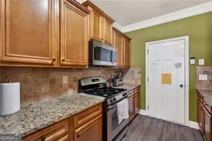 2508 Morgan Chase Dr NE, Buford, GA 30519 - Photo 18