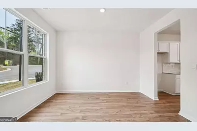 5437 Baybrook Circle, South Fulton, GA 30349 - Photo 8