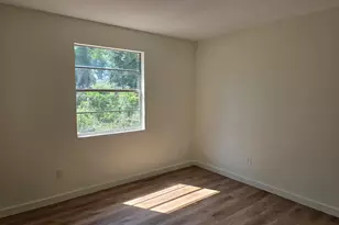 309 E 3rd St, Springfield, GA 31329 - Photo 14