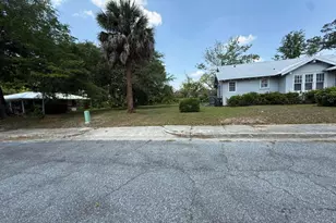 713 Quaterman St, Waycross, GA 31501 - Photo 22