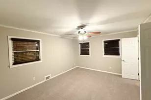 1890 Idlewood Dr, East Point, GA 30344 - Photo 16