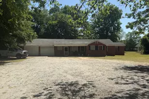 1852 Christian Ave, Macon, GA 31204 - Photo 2