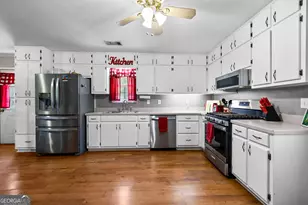 731 Little New York Rd, Whitesburg, GA 30185 - Photo 4