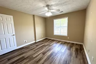 286 Courtyard Cir, Winder, GA 30680 - Photo 12