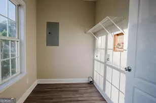 108 Bradley Cir, Barnesville, GA 30204 - Photo 10