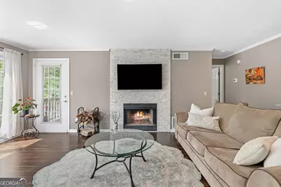 1202 Gettysburg Place, Sandy Springs, GA 30350 - Photo 4