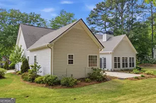 45 Hillsborough Ct, Sharpsburg, GA 30277 - Photo 30