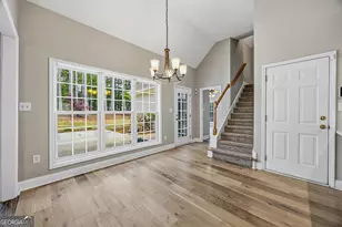 45 Hillsborough Ct, Sharpsburg, GA 30277 - Photo 12