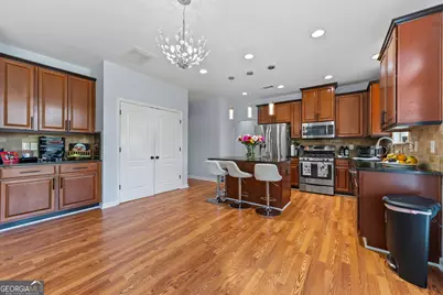 2534 Olney Falls Drive, Braselton, GA 30517 - Photo 6