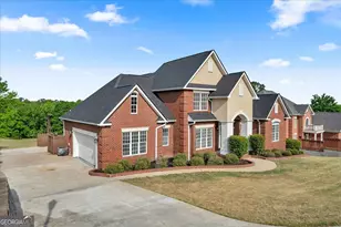 168 McClain Cir, Macon, GA 31216 - Photo 6