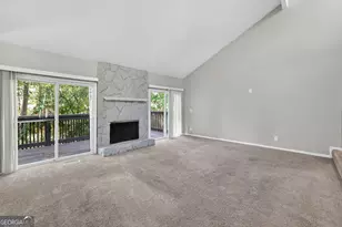 5007 Hickory Oak Ct, Stone Mountain, GA 30088 - Photo 4