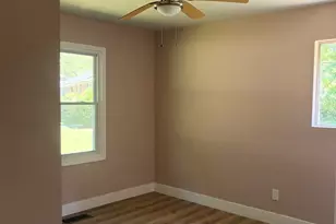 285 Queen Helen Ln, Jonesboro, GA 30236 - Photo 16