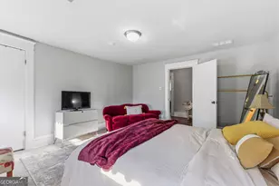 1021 Oak St SW, Atlanta, GA 30310 - Photo 18