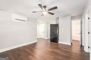 846 Mell Ct S E, Smyrna, GA 30080 - Photo 8