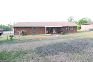 2337 Spring St, Waycross, GA 31503 - Photo 4