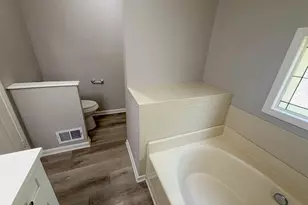 2811 Brookwest Dr SW, Marietta, GA 30064 - Photo 10