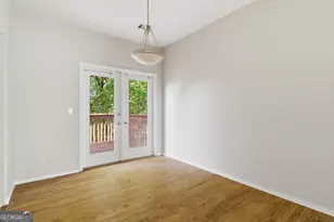 809 Wedgewood Way, Sandy Springs, GA 30350 - Photo 8