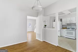 809 Wedgewood Way, Sandy Springs, GA 30350 - Photo 12