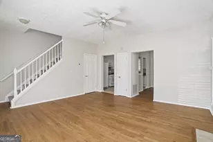 809 Wedgewood Way, Sandy Springs, GA 30350 - Photo 6
