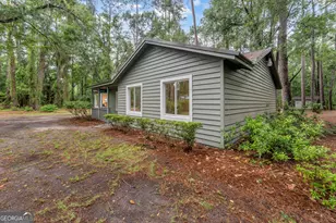 200 Goodtown Dr, Brunswick, GA 31525 - Photo 2