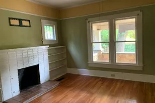 188 Hoyt St, Cornelia, GA 30531 - Photo 2