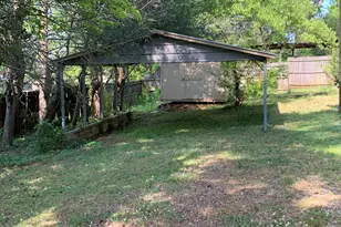 188 Hoyt St, Cornelia, GA 30531 - Photo 16