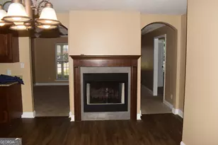 111 Raymond Cir, Warner Robins, GA 31088 - Photo 4