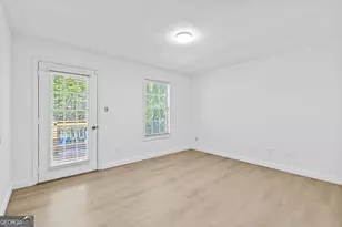 204 Berkeley Woods Dr, Duluth, GA 30096 - Photo 18