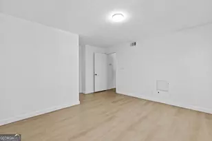 204 Berkeley Woods Dr, Duluth, GA 30096 - Photo 20