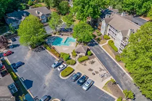 204 Berkeley Woods Dr, Duluth, GA 30096 - Photo 36