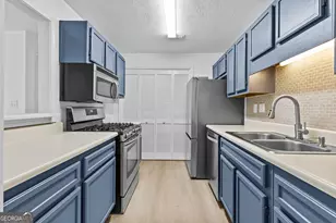 204 Berkeley Woods Dr, Duluth, GA 30096 - Photo 12