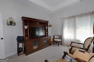 156 Lk Pt Dr, Williamson, GA 30292 - Photo 16
