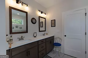 156 Lk Pt Dr, Williamson, GA 30292 - Photo 20