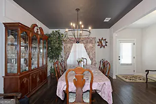 156 Lk Pt Dr, Williamson, GA 30292 - Photo 4