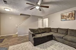 8424 Carlington Ln, Jonesboro, GA 30236 - Photo 4