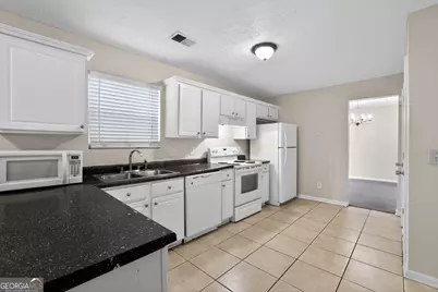 2729 Cedar Trace Drive, Ellenwood, GA 30294 - Photo 12