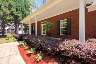 332 Wynterhall Dr, Griffin, GA 30224 - Photo 10