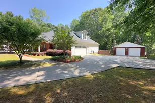 332 Wynterhall Dr, Griffin, GA 30224 - Photo 8