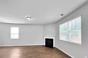 1067 Lear Dr, Locust Grove, GA 30248 - Photo 4