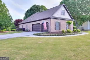 2385 Amberbrook Ln, Grayson, GA 30017 - Photo 2