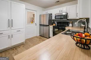 17 Raintree Way, Port Wentworth, GA 31407 - Photo 18