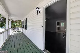 146 Camp Creek Dr, Stockbridge, GA 30281 - Photo 2