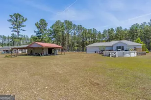 4378 Barber, Waycross, GA 31503 - Photo 6