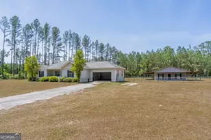 4378 Barber, Waycross, GA 31503 - Photo 4