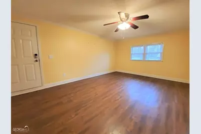 48 Leigh Street, Commerce, GA 30529 - Photo 8