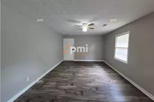 808 Wilson Circle, Marietta, GA 30064 - Photo 4