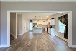 1315 Kermit Dr, Statesboro, GA 30458 - Photo 6