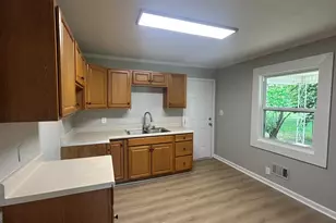 2552 Allan Way, Macon, GA 31206 - Photo 6