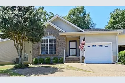 214 Huntington Pointe Drive, Thomasville, GA 31757 - Photo 1
